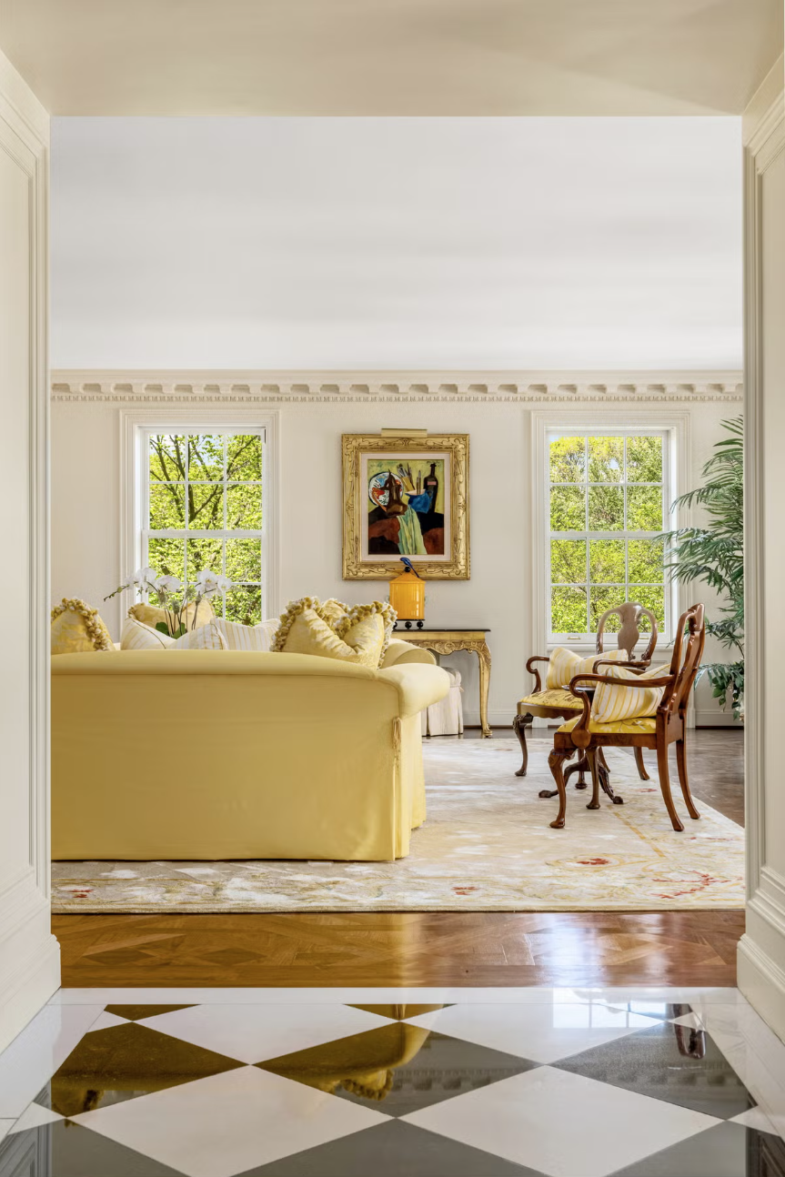 Lee Radziwill's $17M Upper East Side Duplex Tour | Resicom NYC